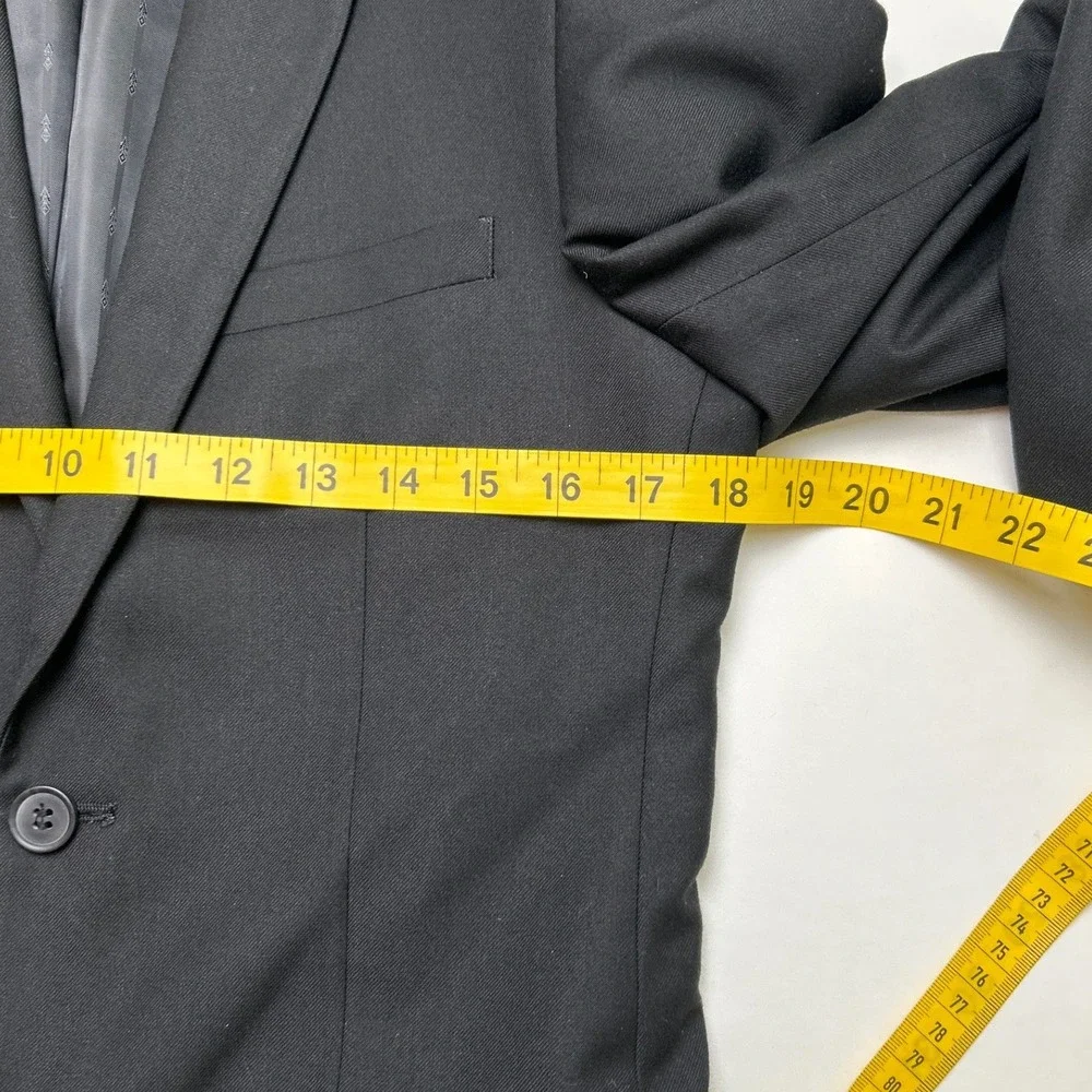 Renoir Mens Slim Fit 2-Button Double Vent 2-Piece Suit Size 36R 30W Black Formal